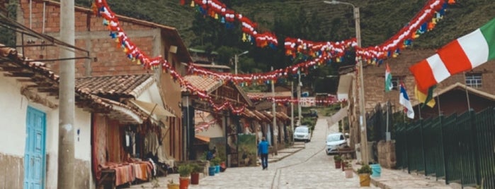 Plaza de Pisac is one of Best places to eat.