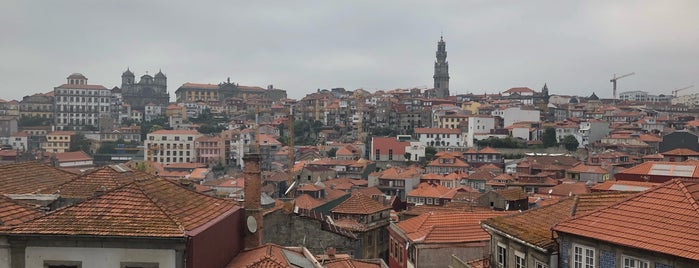 Ruína Medieval da Casa da Câmara is one of Best of Porto.