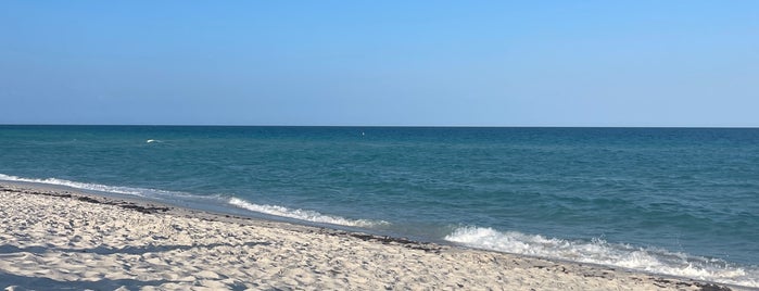 64th Street Beach is one of Miami things to do.