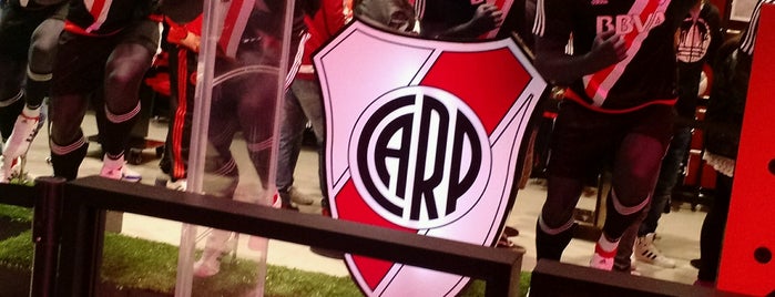 Estadio Antonio Vespucio Liberti "Monumental" (Club Atlético River Plate) is one of Fabio 님이 저장한 장소.