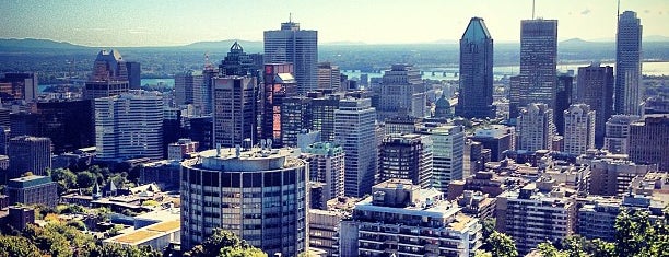 Mount Royal Park is one of Montréal.