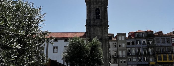 Base is one of Oporto.