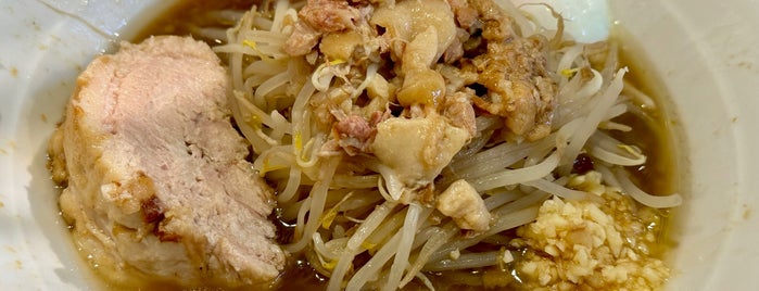 麺屋 味方 is one of 二郎インスパイア 関東.