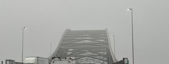 Delaware River-Turnpike Toll Bridge is one of Tempat yang Disukai Josepf.