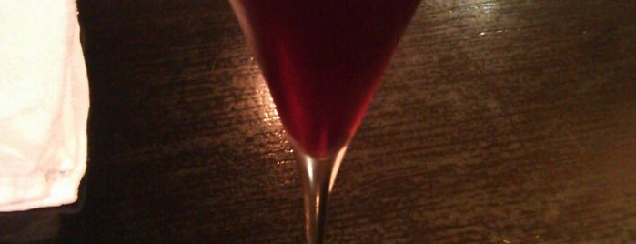 BAR REDROSE is one of お酒.