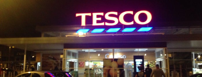 Tesco is one of Lieux qui ont plu à Mark.