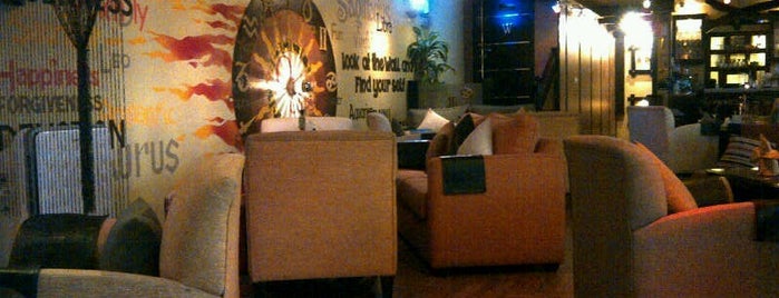 Equator Cafe is one of نطاعمي 3.