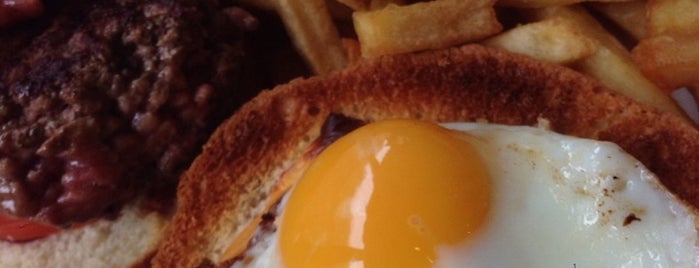 Dédé La Frite is one of Paris | Best Hamburgers.