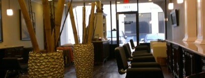 ego tripp hair lounge is one of Lieux qui ont plu à Whitney.
