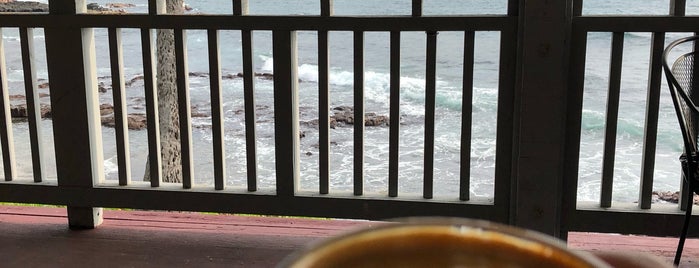 Daylight Mind Coffee Company is one of Hawai'i.