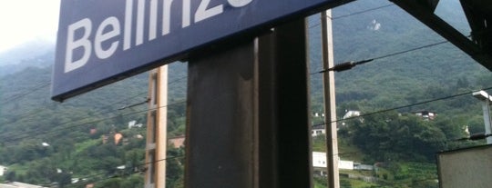 Stazione Bellinzona is one of Bahnhöfe.