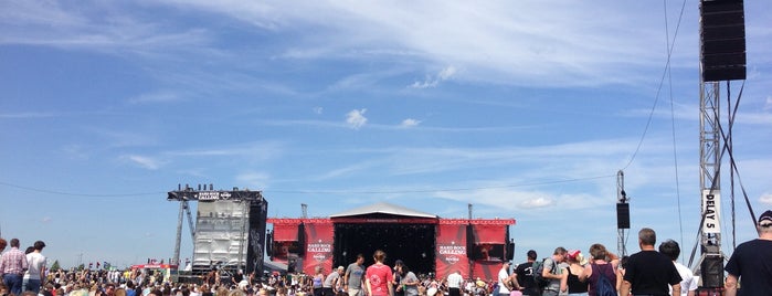Hard Rock Calling 2013 is one of Places.