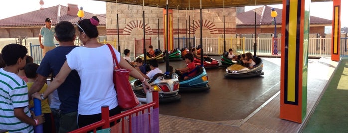 Çarpışan Arabalar is one of Vialand.