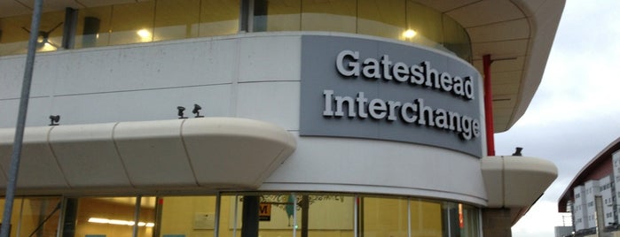 Gateshead Metro Station is one of Tempat yang Disukai Plwm.