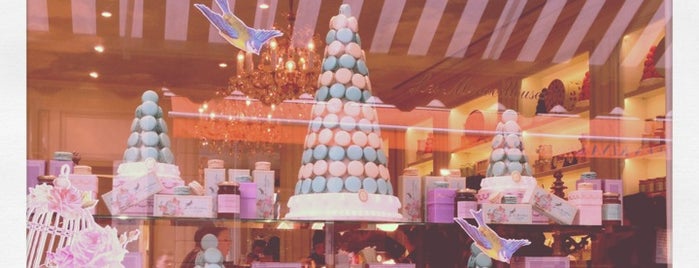 Ladurée is one of Cafes in Stockholm.