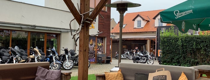 Harley Davidson Šalamounka Club is one of Orte, die Daniel gefallen.