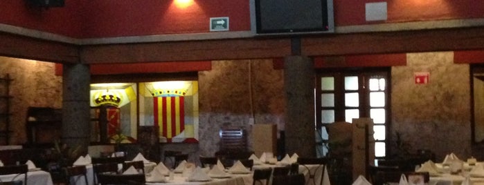 El Caserío Restaurante Bar is one of Paola'nın Beğendiği Mekanlar.