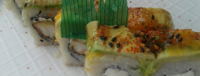 Mr. Sushi orangebamboo is one of Lugares favoritos de Kbito.