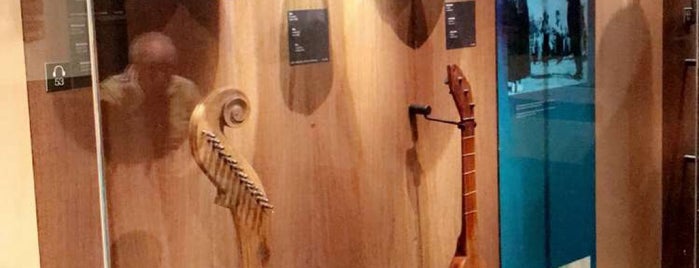 Musikinstrumentenmuseum is one of bruxelles 🇧🇪.