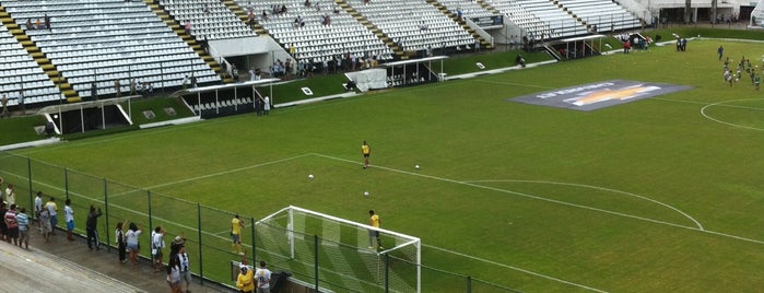 Estádio Maria Lamas Farache is one of Posti che sono piaciuti a Rafael.