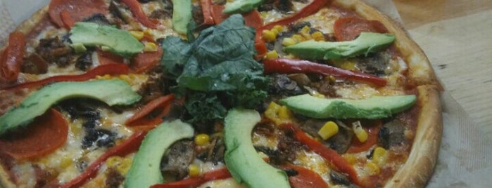 Volcano Custom Pizza Buenavista is one of Chilango25 님이 좋아한 장소.