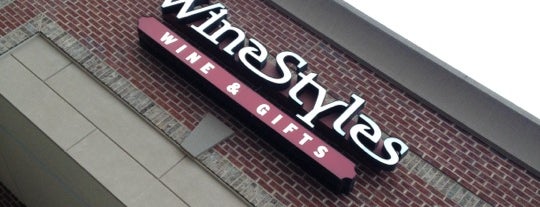 WineStyles Wine & Gifts is one of สถานที่ที่ Carlos ถูกใจ.