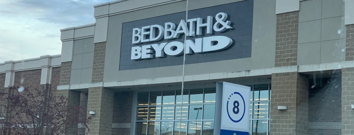 Bed Bath & Beyond is one of Places I Like : ).