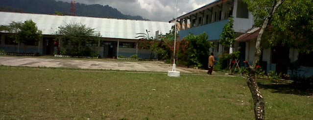 SMP Negeri 2 Rantepao is one of Toraja.