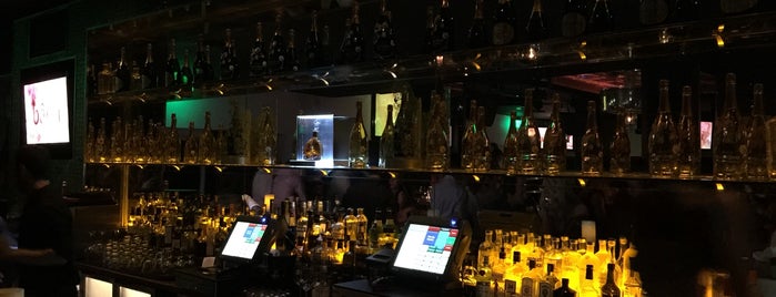 Bâoli Miami is one of Fernando Vianaさんのお気に入りスポット.