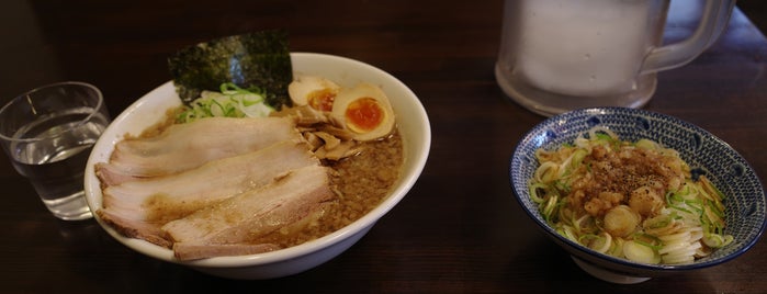 なかた屋 神田店 is one of ラーメン.