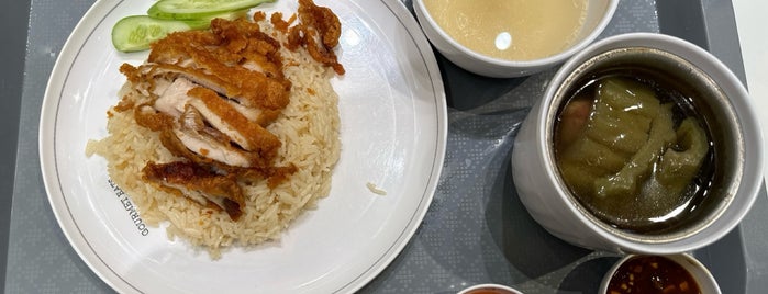 Go-Ang Pratunam Chicken Rice is one of Bangkok.