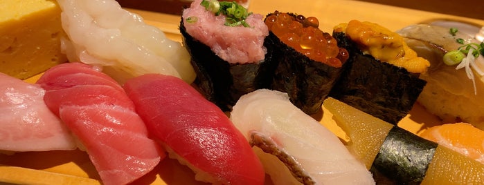 Itamae Sushi is one of AS : понравившиеся места.