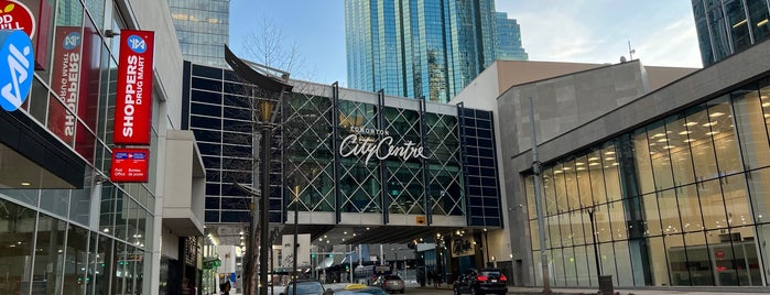 Edmonton City Centre is one of Locais curtidos por Don.