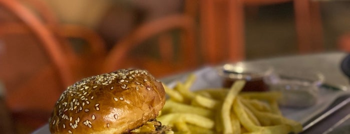 Sems Burger is one of Akyaka.