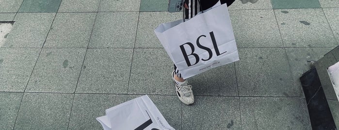 BSL Fashion is one of Istanbul.