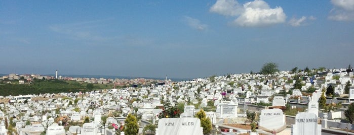 Yayla Mezarlığı is one of Tempat yang Disimpan Sibel.