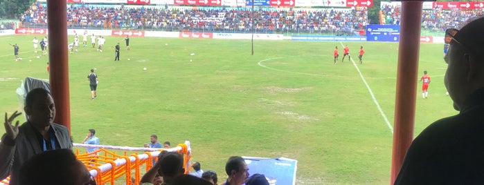 Birshertha Ruhul Amin Stadium is one of Tempat yang Disukai Dr.Gökhan.