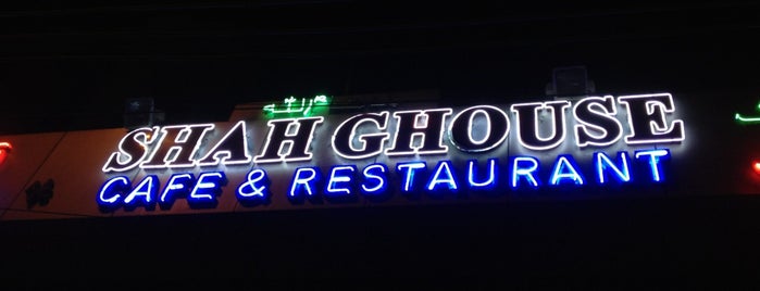 Shah Ghouse Cafe and Restaurant is one of Foodilicious Hyderabad.