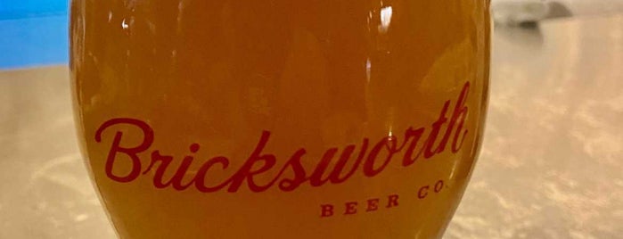 Bricksworth Beer Co. is one of Kristen'in Beğendiği Mekanlar.