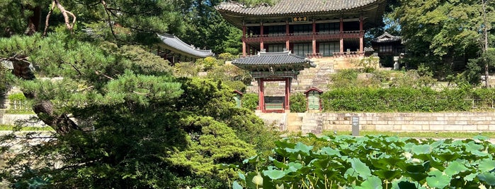 장락원(창덕궁 후원) is one of 창덕궁 후원(Ch'angdok Palace back garden).