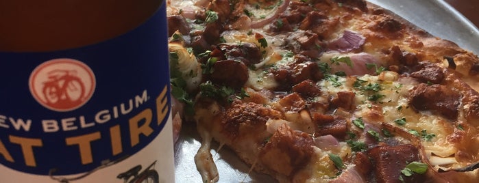 Amante Gourmet Pizza - Carrboro is one of Posti che sono piaciuti a Glenn.
