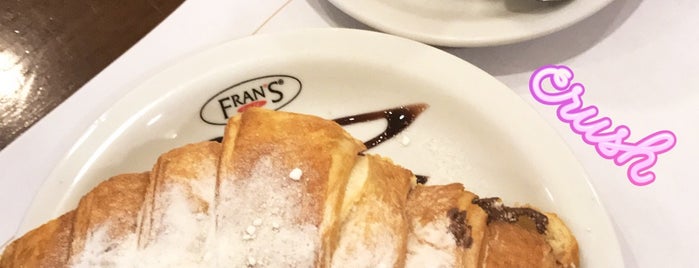 Fran's Café is one of Favoritos.