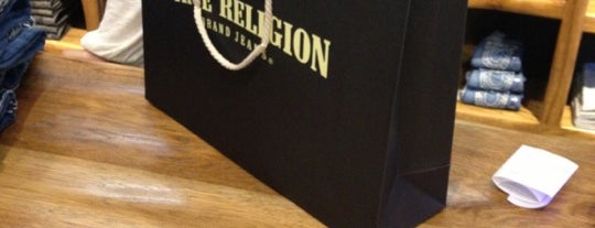 True Religion is one of Lugares favoritos de Francisco.