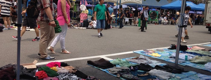 Seoul Folk Flea Market is one of 伝統市場 / マーケット.