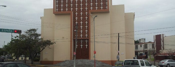 Iglesia Santa Rita de Casia is one of Locais curtidos por Jorge.