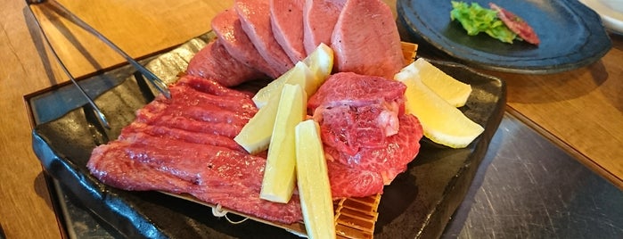 炭火焼肉なかはら is one of Tokyo Fine Dining.