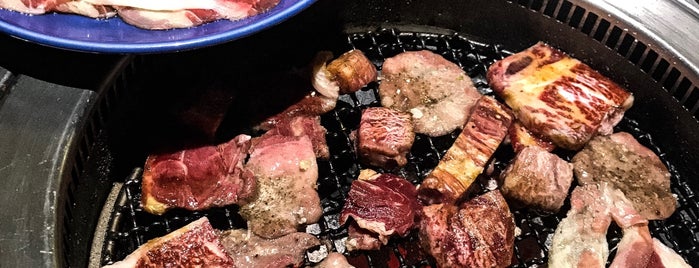 The Yakinikuya Tokyo BBQ Dining is one of Satrio : понравившиеся места.