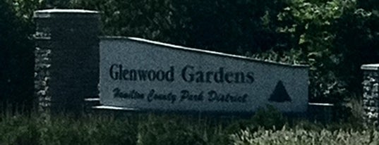 Glenwood Gardens is one of JàNay'ın Beğendiği Mekanlar.