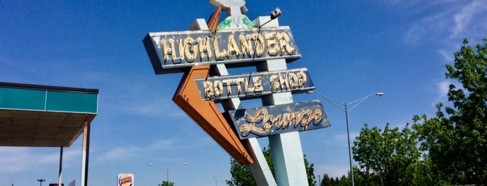 Highlander Lounge is one of Neon/Signs West 1.