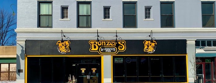 Bonzer's Sandwich Pub is one of Must-visit Bars in Grand Forks.